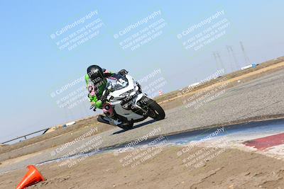 media/Mar-07-2022-Fun Track Dayz (Mon) [[9cc4a7dca7]]/Novice Group/145pm (Grapevine)/